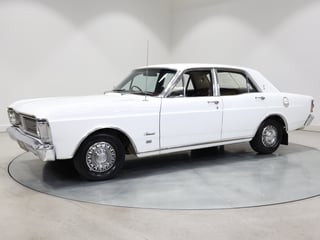 1971 Ford XY Fairmont 302 V8 - Ultra White