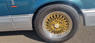 1985 Holden VK Calais 308 V8