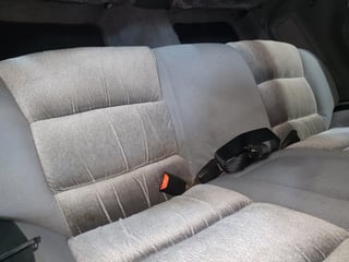 1990 VN Calais Series II - 5.0 Litre V8 5 Speed Manual