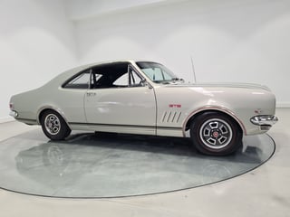 1968 HK GTS Monaro 327 V8 Bathurst
