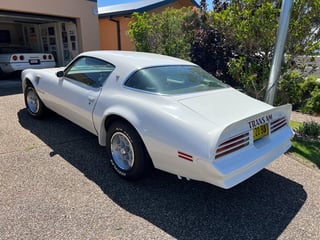 1976 Pontiac Firebird Trans Am 455 HO 4 speed manual