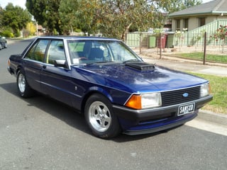 XD Fairmont Ghia 302 V8