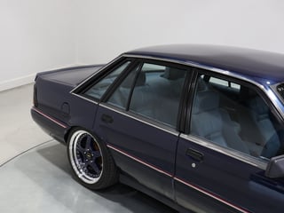 1988 HSV VL SV88 - Build No. 89 - Dorwood Blue Metallic