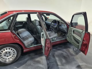 1993 VP BT1 Commodore Executive - Ex. NSW Police