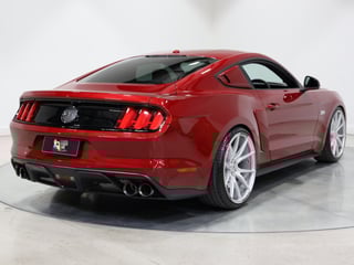 2017 Ford Mustang GT  6spd Man - Ruby Red Metallic