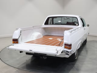 1967 Holden HR 186 S Utility - Grecian White