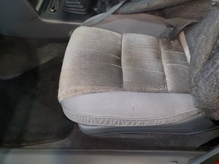 1990 VN Calais Series II - 5.0 Litre V8 5 Speed Manual