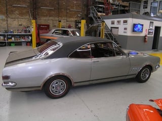 HK 327 GTS Monaro