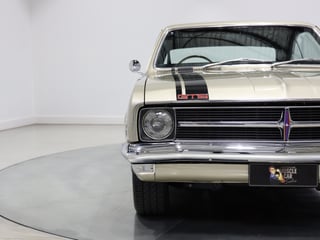 1968 Holden HK Monaro GTS 327 Bathurst - Silver Mink