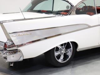 1957 Chevrolet Bel Air - Pillarless 2-Door Hardtop