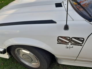 1983 Holden VH HDT Brock Commodore SS Group 3