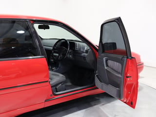 1990 Holden VN  5.0L V8 - SV Enhanced Build No E789 - Maranello Red