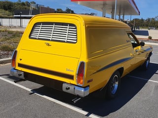 1974 HQ Sandman Panel Van - 253 V8 4 speed