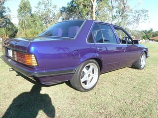 Custom VH Commodore 308 V8