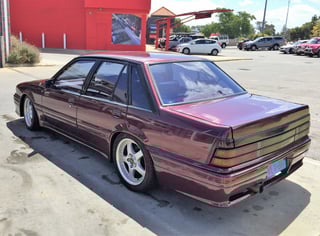 APV 1987 VL Holden Calais 4.9L V8