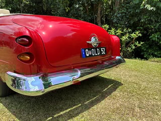 1952 Oldsmobile Super 88 Restomod - 6.0L LS2 V8