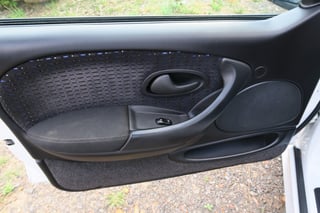 2001 AUII Tickford XR8 220kw