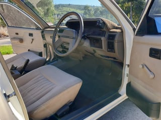 1986 VL Commodore SL 4.9L Police Car - BT1