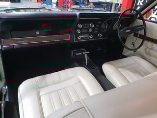 1971 XY Fairmont 302 V8