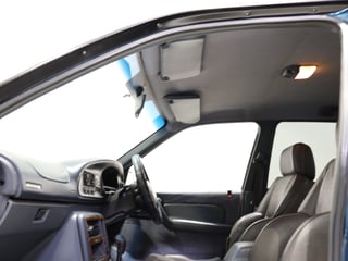 1996 HSV VS Senator 215i Build No 884 - Botanica Blue Mica