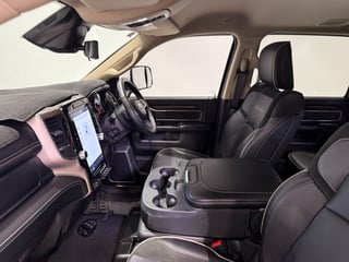 2022 RAM 2500 Heavy Duty Laramie - 27,200 km