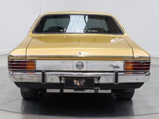 1976 Chrysler CL Valiant Regal SE - Topaz Gold Metallic
