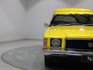 1975 Holden HJ Sandman Panel Van 308ci 4spd  - Absinth Yellow -