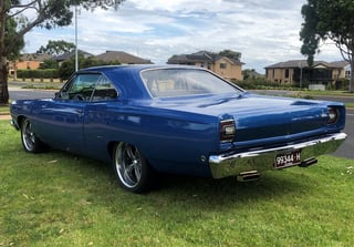 1968 Plymouth Roadrunner Tribute 440 V8