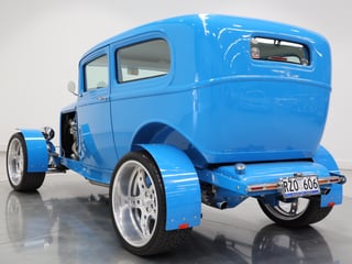 1932 Ford Tudor Hot Rod