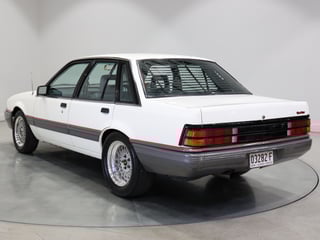 1988 Holden VL Commodore BT1 Police Pack - 9 Second Qtr. Mile