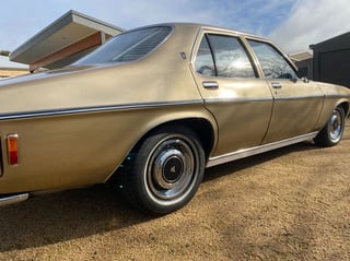 1973 Holden HQ Premier V8