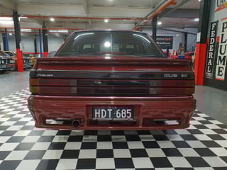 1985 VK HDT Calais Director #2319