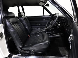 1972 Holden LJ Torana GTR XU1 - Glacier White