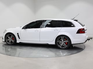 2016 HSV Clubsport R8 Tourer Build No 097 - Heron White …