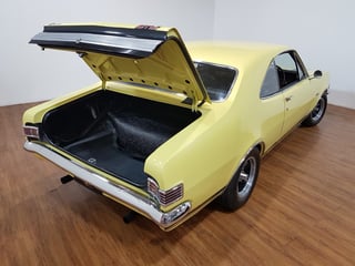 1968 HK GTS Monaro Bathurst 327