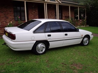 1992 VP Commodore Limited V8