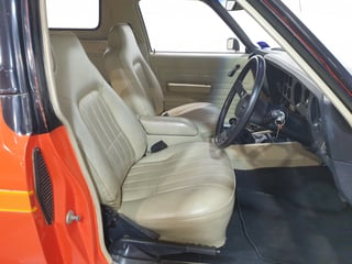 1977 HX Holden Sandman Panelvan
