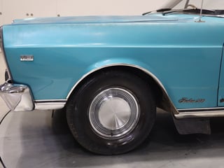 1971 Ford ZD Fairlane 302ci V8 - Teal Glow
