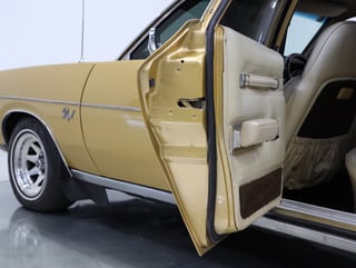 1976 Chrysler CL Valiant Regal SE - Topaz Gold Metallic