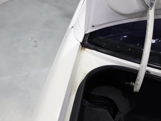1989 HSV VN SV89 Build No 149 - Alpine White