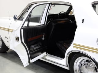 1971 Ford XY Fairmont 302ci Windsor - Ultra White