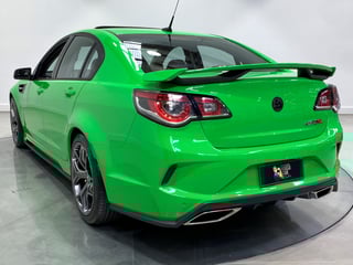 2017 HSV GTSR - Spitfire Green 0064 km …