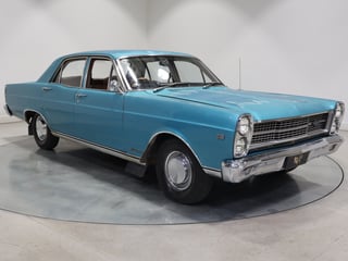 1971 Ford ZD Fairlane 302ci V8 - Teal Glow