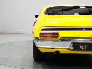 1977 Ford XC Falcon GS Hardtop - 393ci V8 Yellow Glo