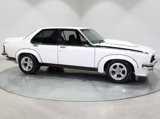 1977 Holden LX Torana SLR 5000 Tribute - Palais White 