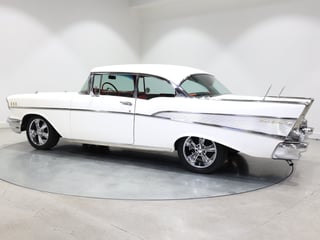 1957 Chevrolet Bel Air - Pillarless 2-Door Hardtop