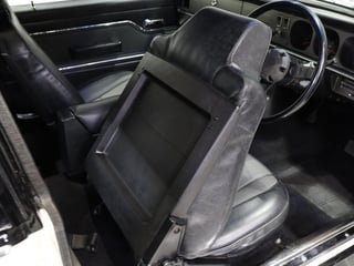 1976 Holden LX Torana SS Hatchback - 5.0L Trimatic - Cotillion White