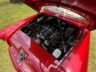 1952 Oldsmobile Super 88 Restomod - 6.0L LS2 V8