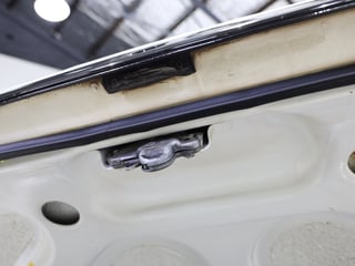 1972 Holden LJ Torana GTR XU1 - Glacier White