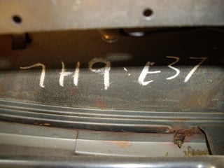 VH770 E37 6 Pack Charger